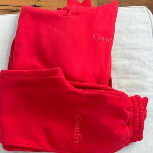 Comfrt women’s hoodie sweat set. Size xs in excellent condition. Worn twice